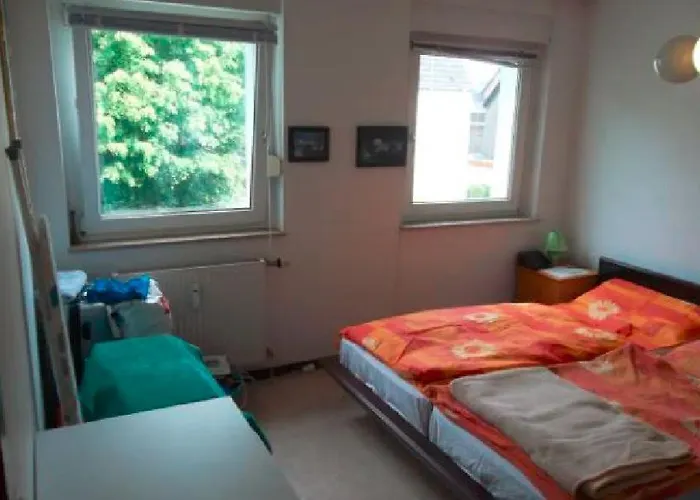 - Separates, Privates * Düsseldorf